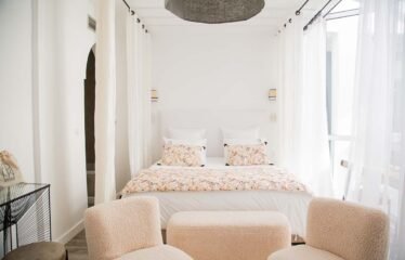 Riad PLK, Médina