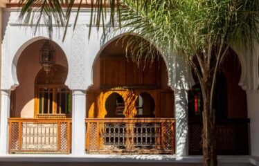 Riad Zein, Médina