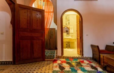 Riad Zein, Médina
