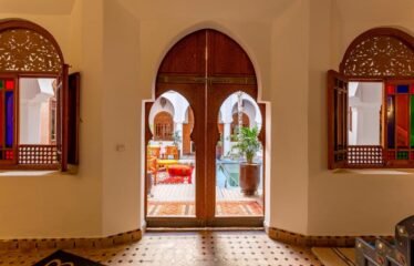 Riad Zein, Médina