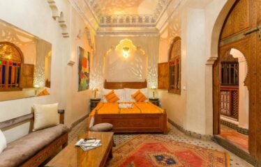 Riad Zein, Médina