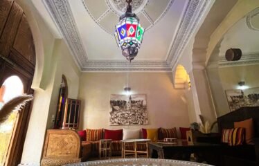 Riad Zein, Médina