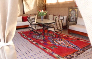Riad Zein, Médina