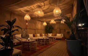 Riad Zein, Médina
