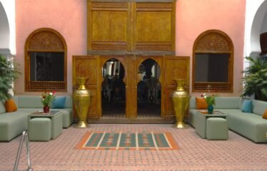 Riad Zein, Médina